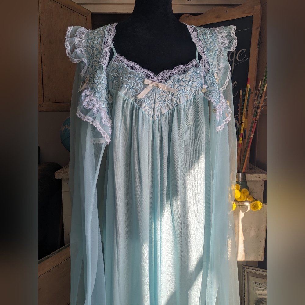 Vintage 1990s Sheer Peignoir (Nightgown/Robe) Set